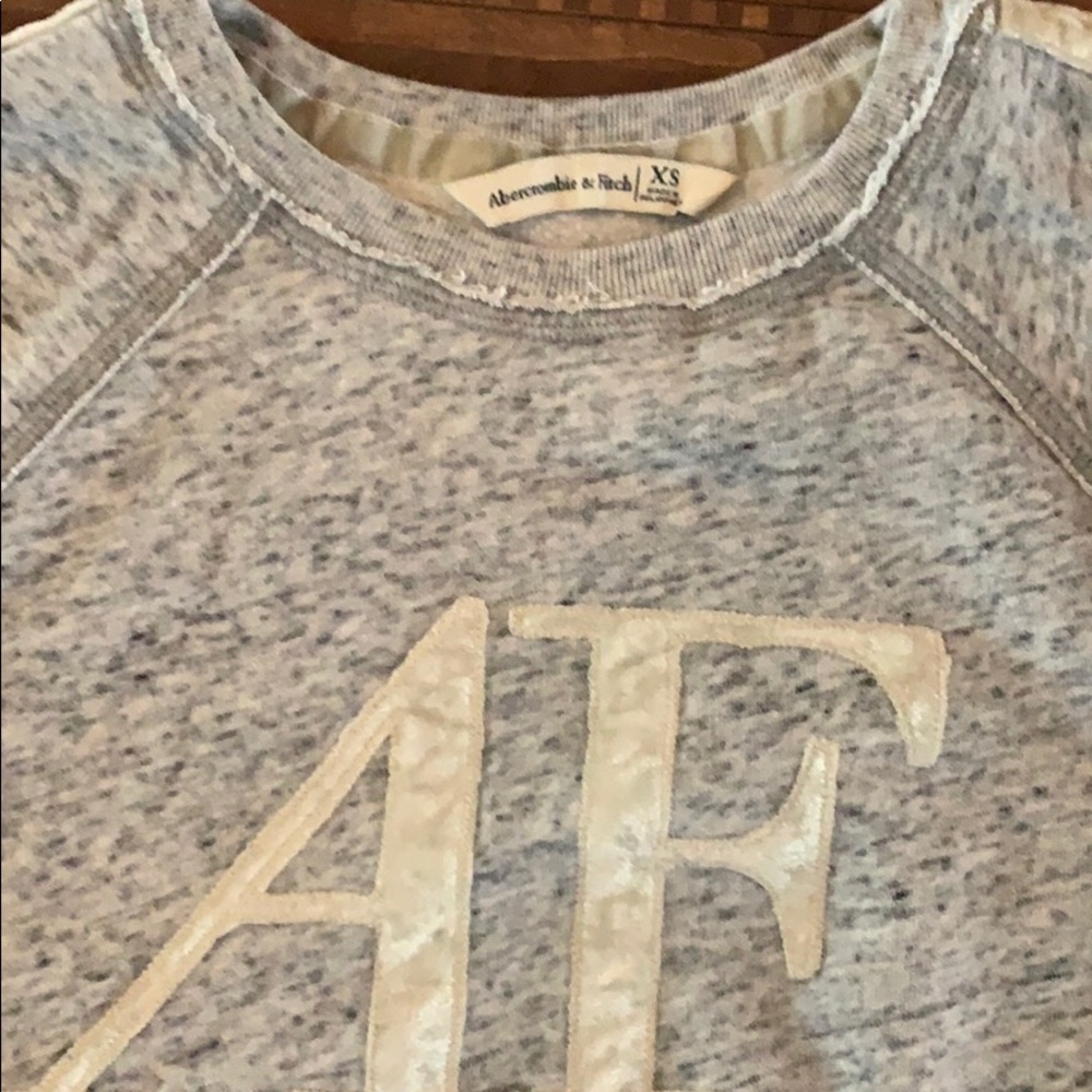 Sweater - Picture 2 of 3